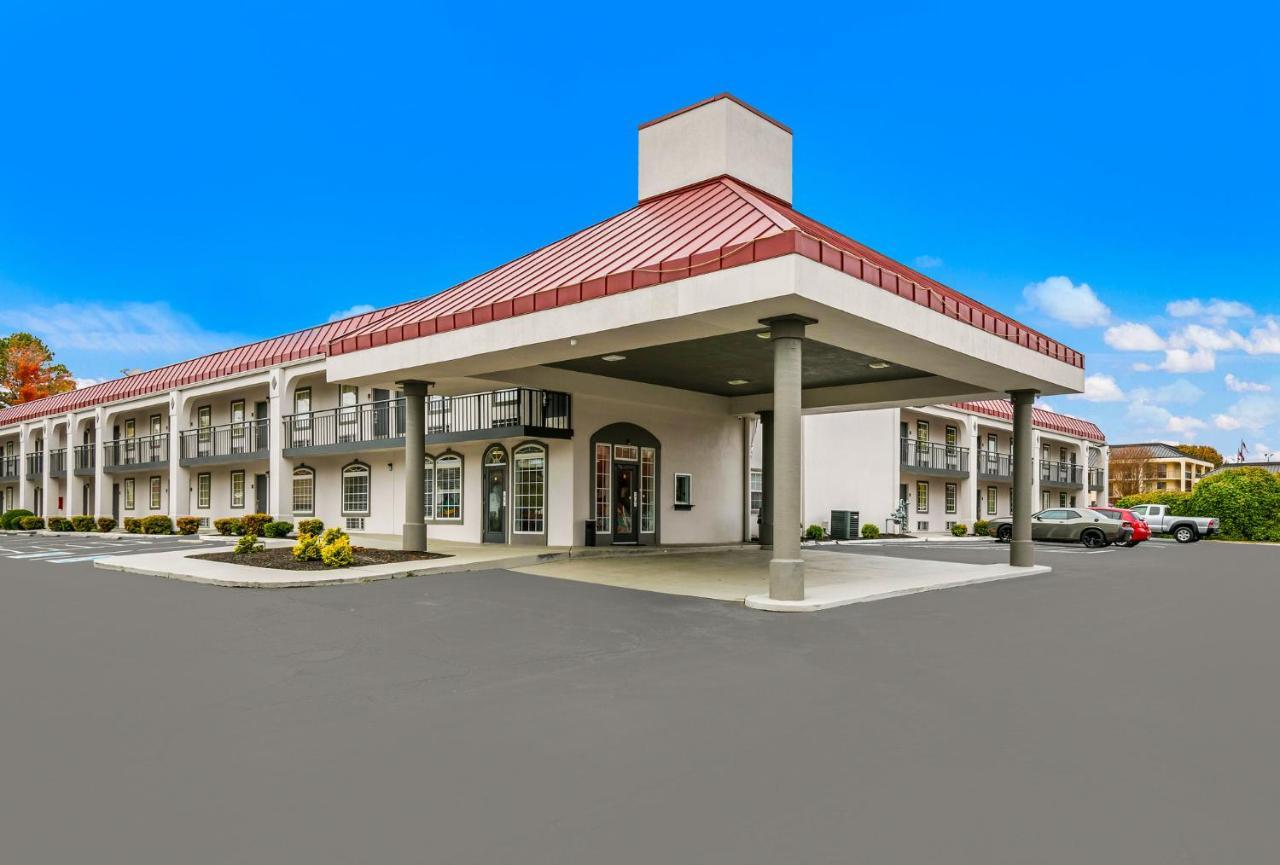 Red Roof Inn Knoxville North - Merchants Drive Exterior photo
